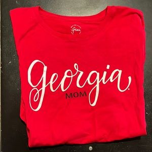 University of Georgia “Mom” shirt-Size XXL